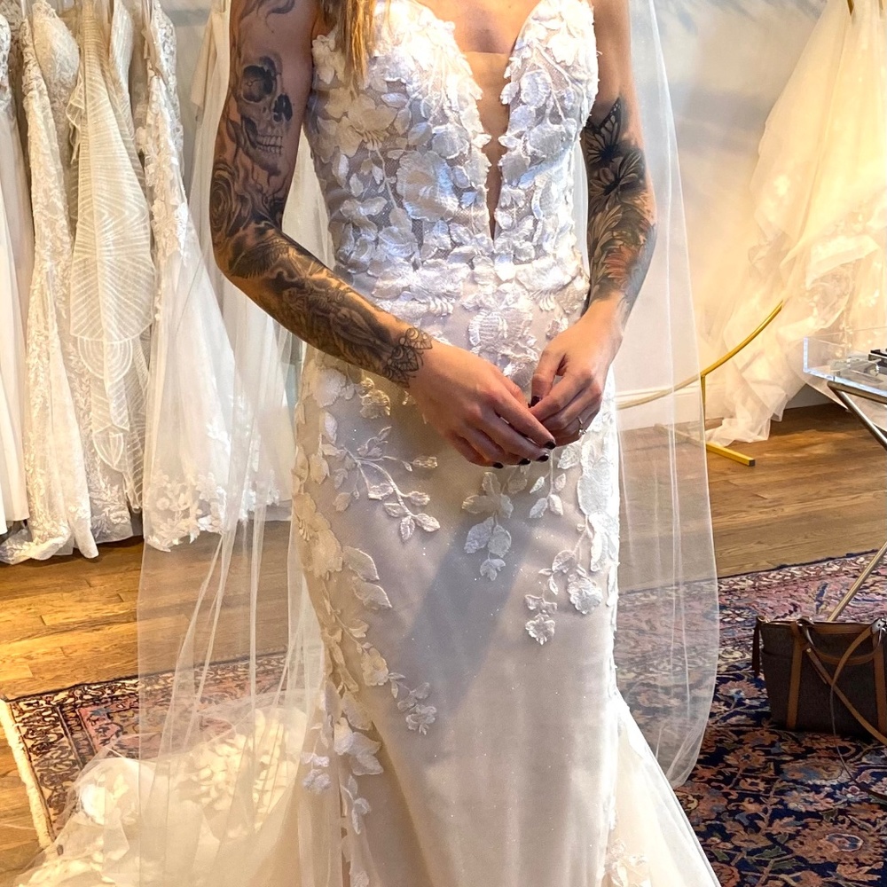 𝑨𝒃𝒆𝒍𝒍𝒂 𝒄𝒐𝒖𝒕𝒖𝒓𝒆 𝒘𝒆𝒅𝒅𝒊𝒏𝒈 𝒅𝒓𝒆𝒔𝒔 (𝒏𝒆𝒗𝒆𝒓 𝒘𝒐𝒓𝒏!!) - Picture 2 of 7